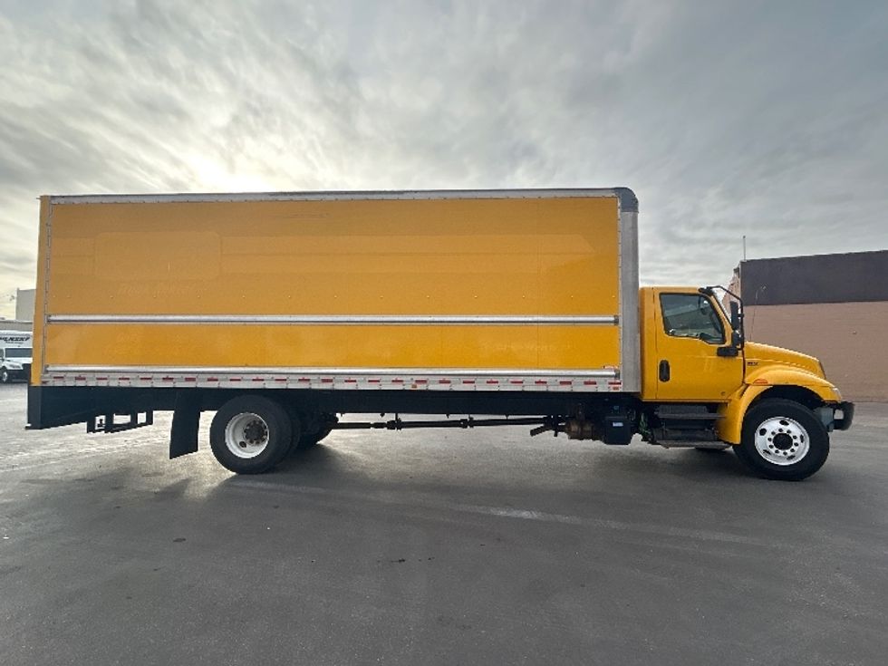 Medium Duty Box Truck-Light and Medium Duty Trucks-International-2021-MV607-Las Vegas-NV-224,672\n\t\tmiles-$ 38,750 - Image 15