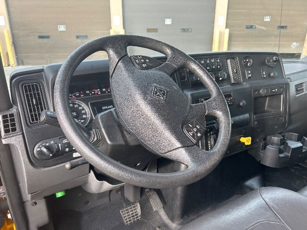 Medium Duty Box Truck-Light and Medium Duty Trucks-International-2021-MV607-Las Vegas-NV-224,672\n\t\tmiles-$ 38,750 - Image 18