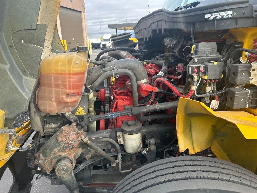 Medium Duty Box Truck-Light and Medium Duty Trucks-International-2021-MV607-Las Vegas-NV-224,672\n\t\tmiles-$ 38,750 - Image 24