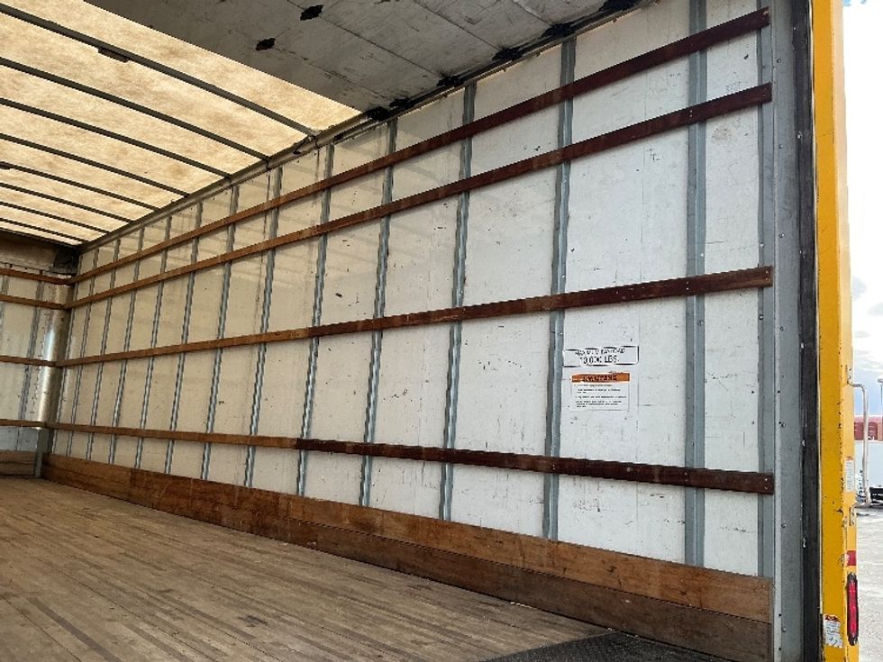 Medium Duty Box Truck-Light and Medium Duty Trucks-International-2021-MV607-Las Vegas-NV-234,705\n\t\tmiles-$ 37,250 - Image 12