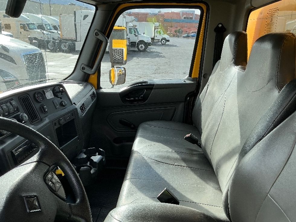 Medium Duty Box Truck-Light and Medium Duty Trucks-International-2021-MV607-Las Vegas-NV-234,705\n\t\tmiles-$ 37,250 - Image 19