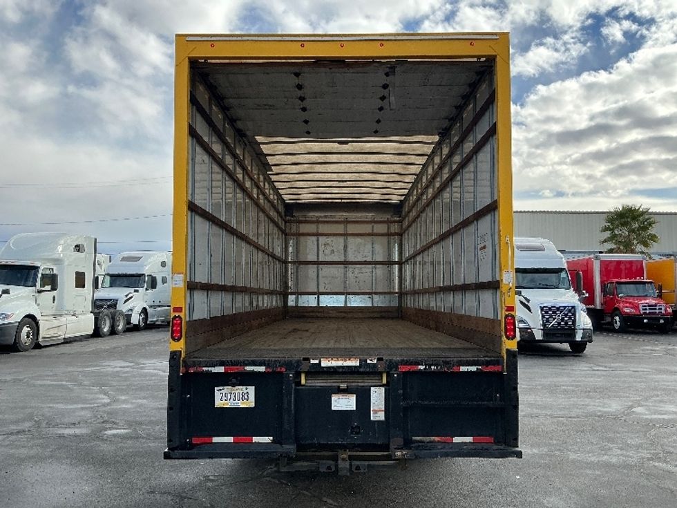 Medium Duty Box Truck-Light and Medium Duty Trucks-International-2021-MV607-Las Vegas-NV-234,705\n\t\tmiles-$ 37,250 - Image 8