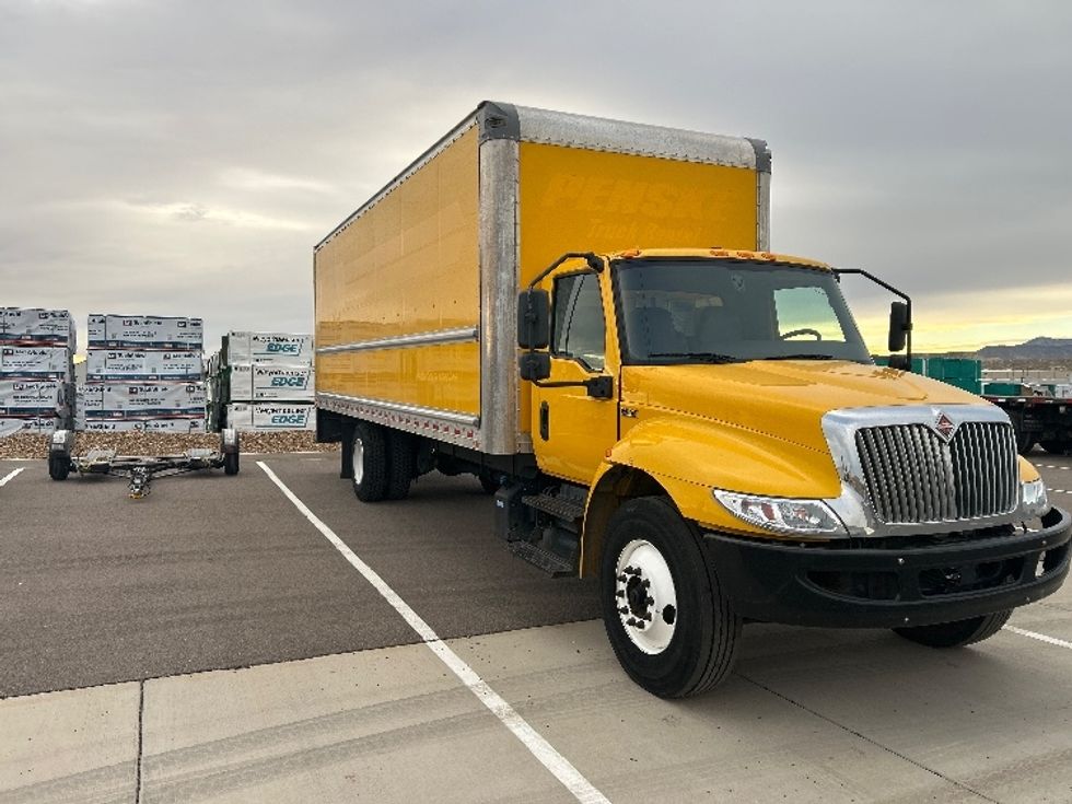 Medium Duty Box Truck-Light and Medium Duty Trucks-International-2021-MV607-Las Vegas-NV-237,491\n\t\tmiles-$ 35,750 - Image 1