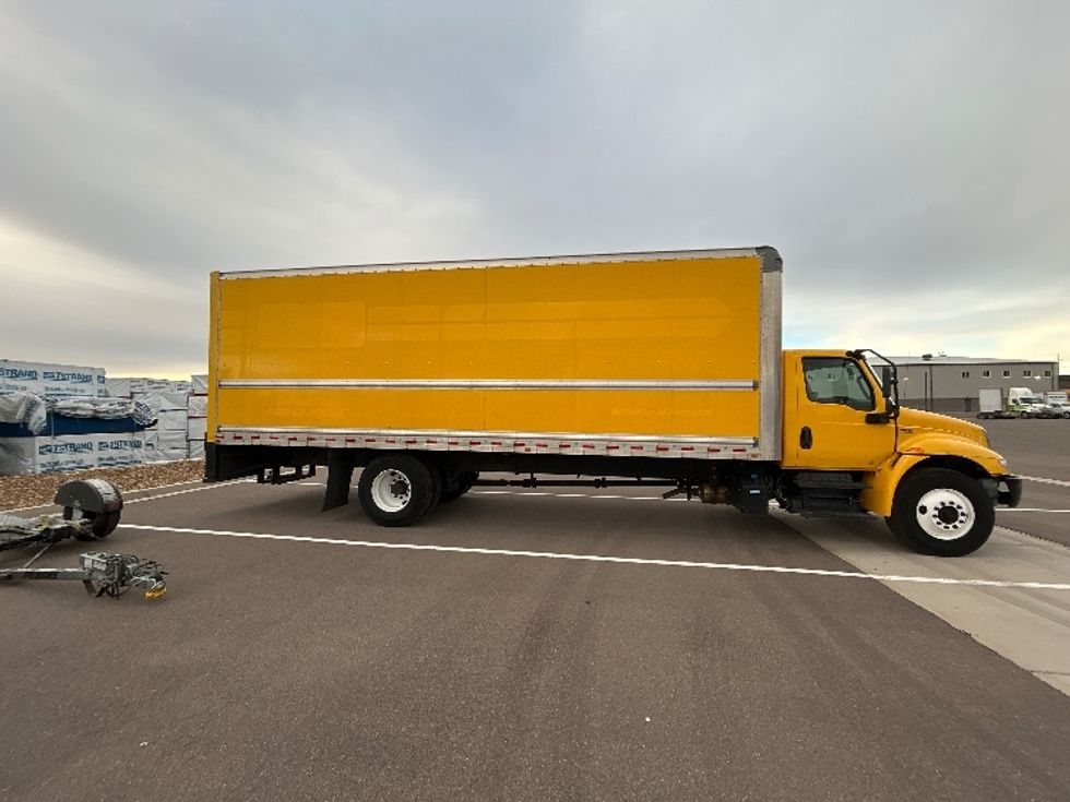 Medium Duty Box Truck-Light and Medium Duty Trucks-International-2021-MV607-Las Vegas-NV-237,491\n\t\tmiles-$ 35,750 - Image 13