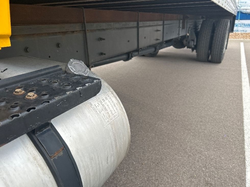 Medium Duty Box Truck-Light and Medium Duty Trucks-International-2021-MV607-Las Vegas-NV-237,491\n\t\tmiles-$ 35,750 - Image 5