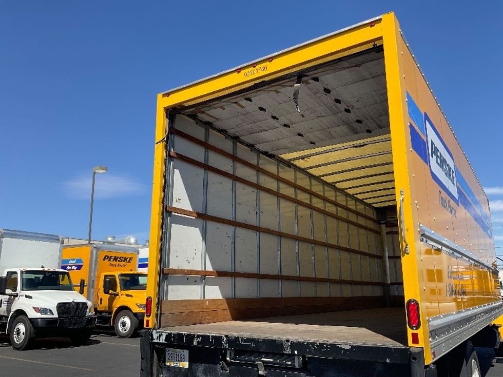 Medium Duty Box Truck-Light and Medium Duty Trucks-International-2021-MV607-Las Vegas-NV-252,418\n\t\tmiles-$ 31,750 - Image 10