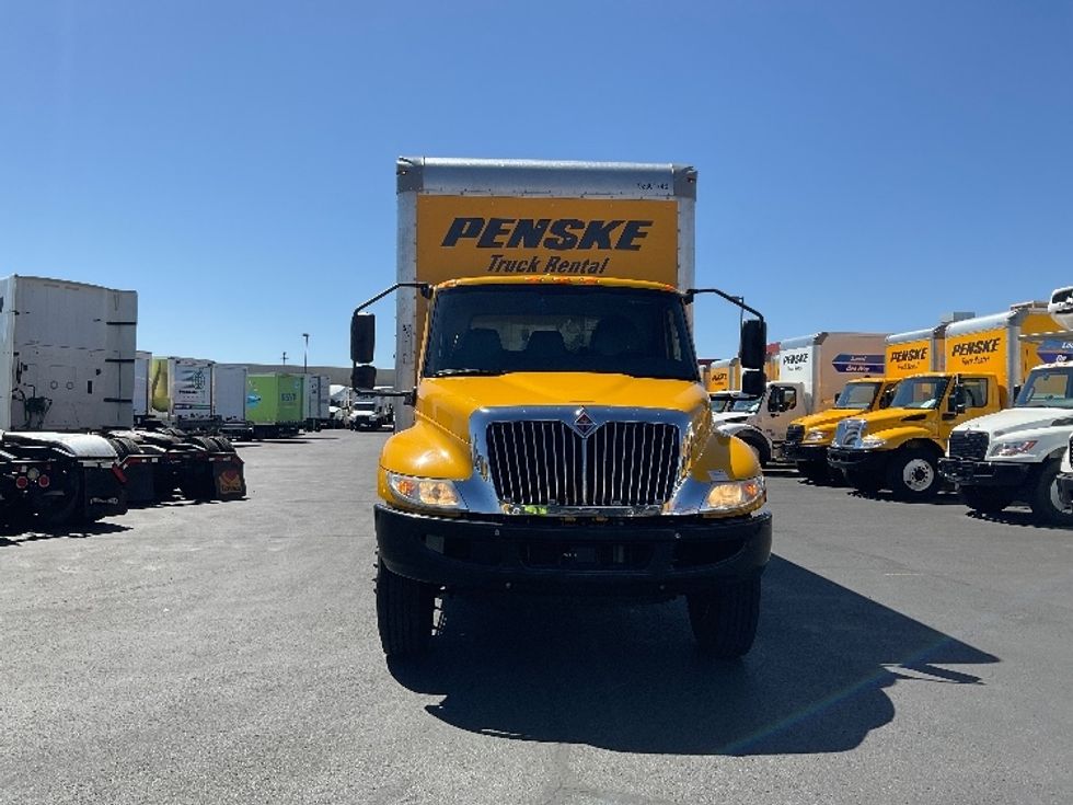 Medium Duty Box Truck-Light and Medium Duty Trucks-International-2021-MV607-Las Vegas-NV-252,418\n\t\tmiles-$ 31,750 - Image 2