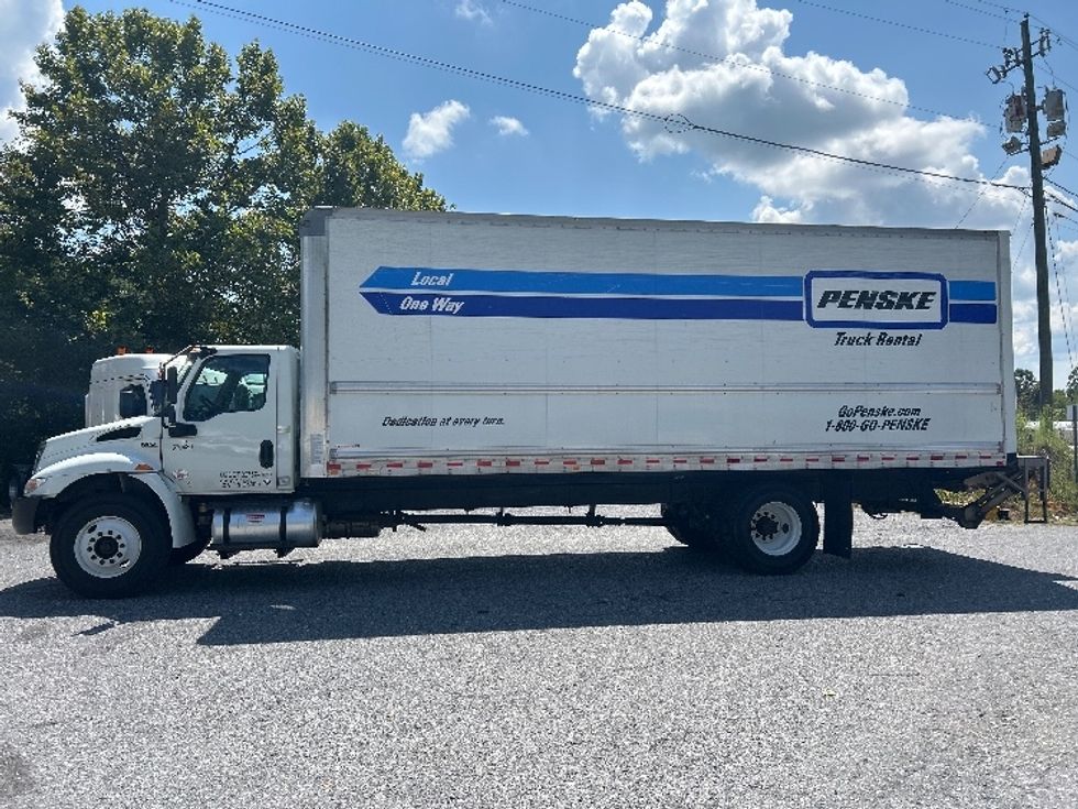 Medium Duty Box Truck-Light and Medium Duty Trucks-International-2021-MV607-Las Vegas-NV-281,852\n\t\tmiles-$ 35,750 - Image 4