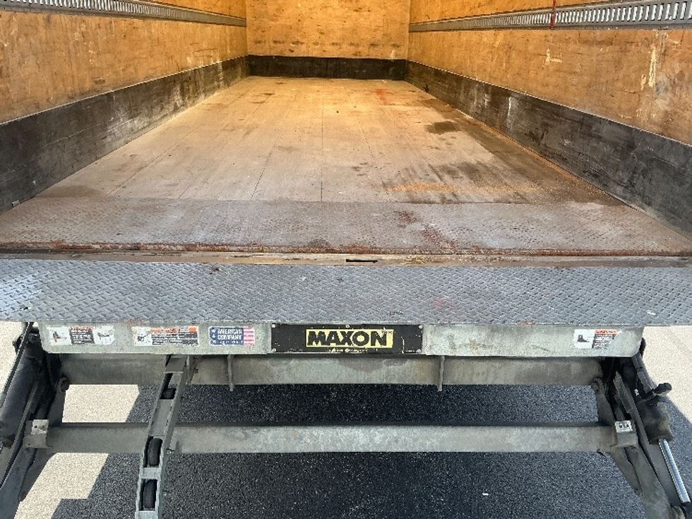 Medium Duty Box Truck-Light and Medium Duty Trucks-International-2021-MV607-Lexington-KY-146,025\n\t\tmiles-$ 55,000 - Image 10