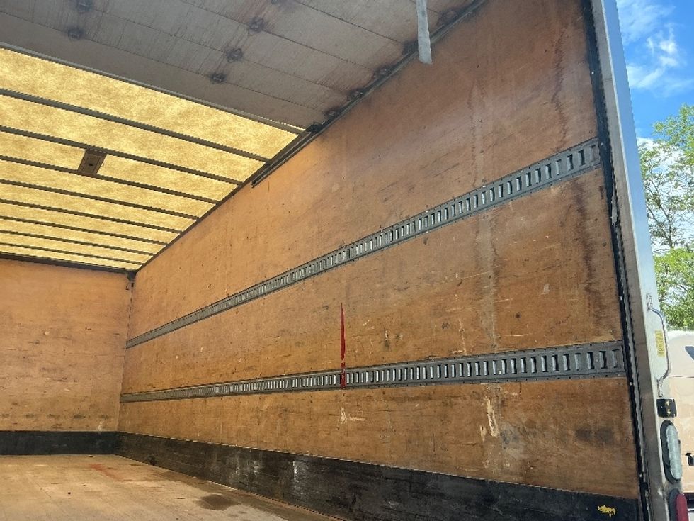 Medium Duty Box Truck-Light and Medium Duty Trucks-International-2021-MV607-Lexington-KY-146,025\n\t\tmiles-$ 55,000 - Image 12