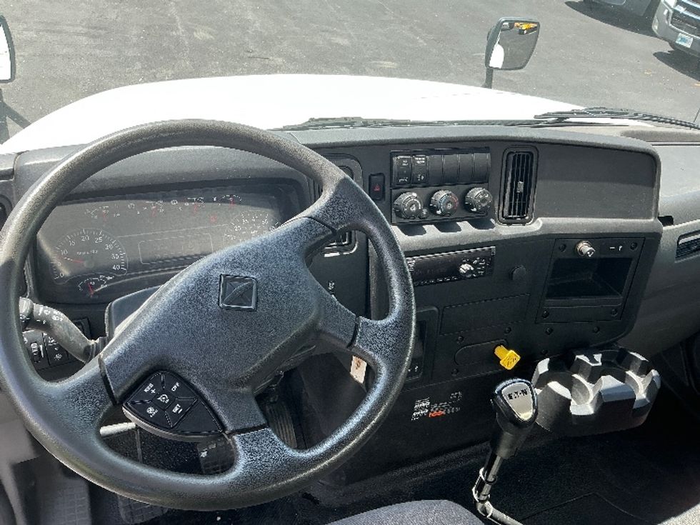 Medium Duty Box Truck-Light and Medium Duty Trucks-International-2021-MV607-Lexington-KY-146,025\n\t\tmiles-$ 55,000 - Image 17