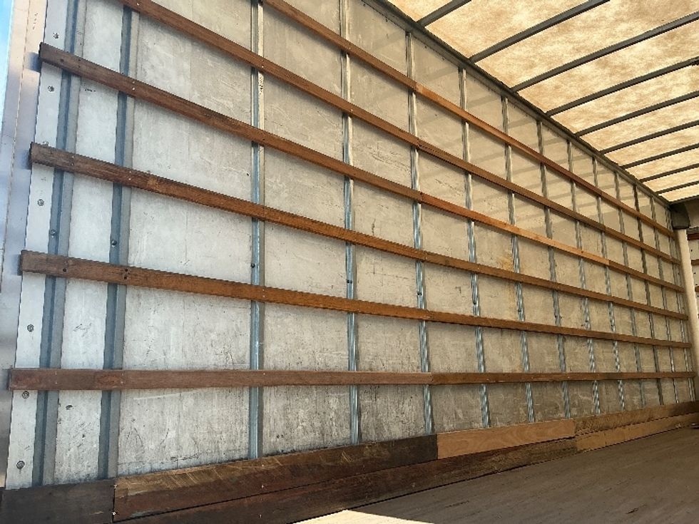 Medium Duty Box Truck-Light and Medium Duty Trucks-International-2021-MV607-Lexington-KY-16,880\n\t\tmiles-$ 60,000 - Image 10