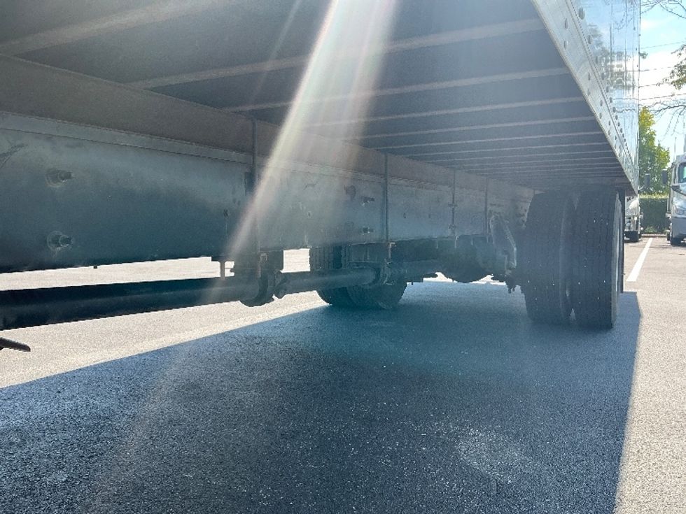 Medium Duty Box Truck-Light and Medium Duty Trucks-International-2021-MV607-Lexington-KY-16,880\n\t\tmiles-$ 60,000 - Image 5