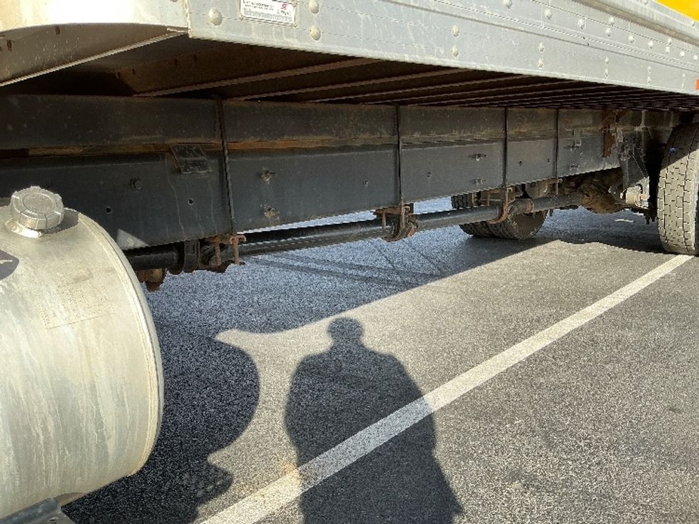 Medium Duty Box Truck-Light and Medium Duty Trucks-International-2021-MV607-Lexington-KY-216,929\n\t\tmiles-$ 39,750 - Image 5