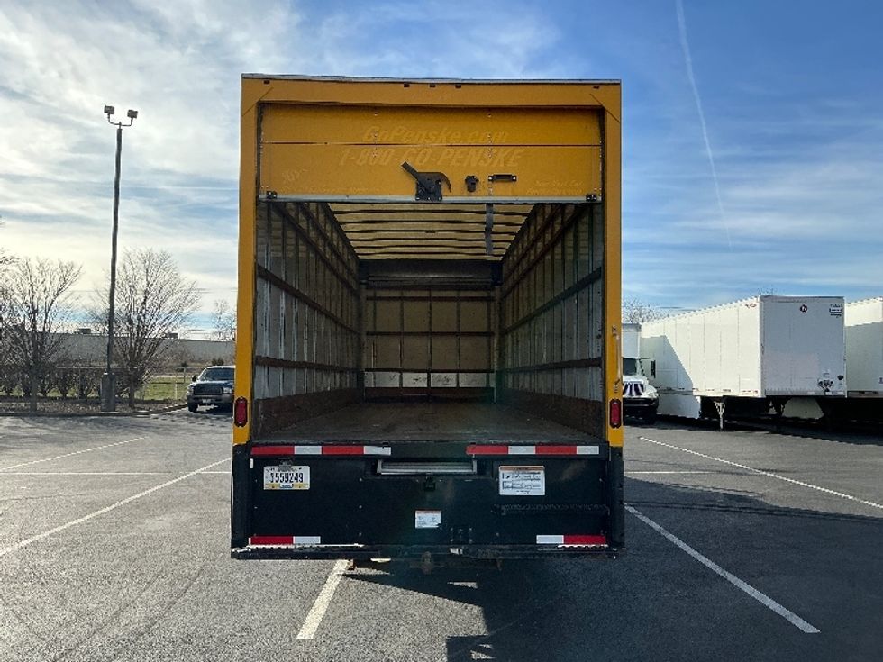 Medium Duty Box Truck-Light and Medium Duty Trucks-International-2021-MV607-Lexington-KY-216,929\n\t\tmiles-$ 39,750 - Image 8