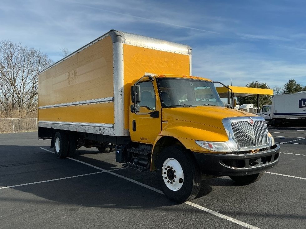 Medium Duty Box Truck-Light and Medium Duty Trucks-International-2021-MV607-Lexington-KY-230,012\n\t\tmiles-$ 38,000 - Image 1