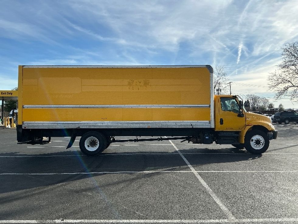 Medium Duty Box Truck-Light and Medium Duty Trucks-International-2021-MV607-Lexington-KY-230,012\n\t\tmiles-$ 38,000 - Image 15