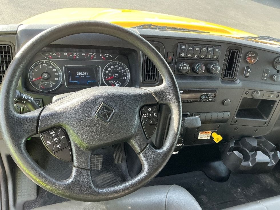 Medium Duty Box Truck-Light and Medium Duty Trucks-International-2021-MV607-Lexington-KY-230,012\n\t\tmiles-$ 38,000 - Image 18