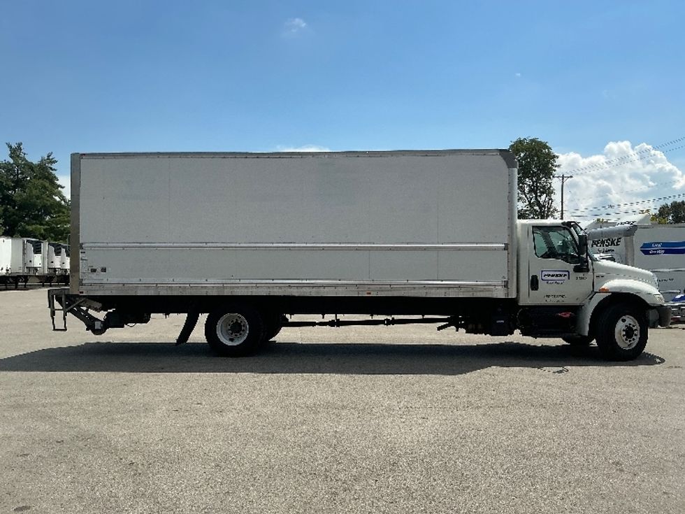 Medium Duty Box Truck-Light and Medium Duty Trucks-International-2021-MV607-Lexington-KY-243,162\n\t\tmiles-$ 41,750 - Image 15