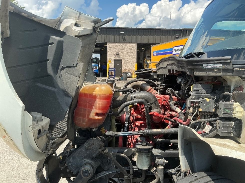 Medium Duty Box Truck-Light and Medium Duty Trucks-International-2021-MV607-Lexington-KY-243,162\n\t\tmiles-$ 41,750 - Image 24