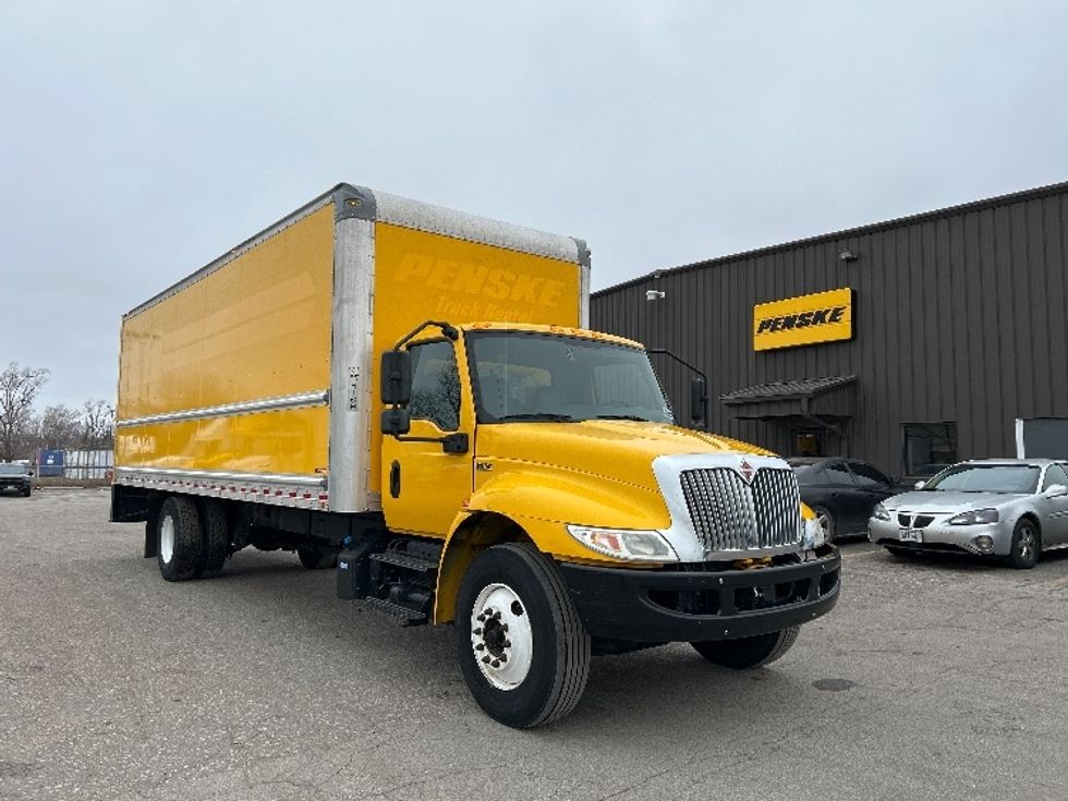 Medium Duty Box Truck-Light and Medium Duty Trucks-International-2021-MV607-Lincoln-NE-213,982\n\t\tmiles-$ 40,250 - Image 1
