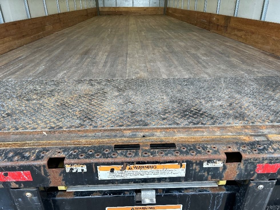 Medium Duty Box Truck-Light and Medium Duty Trucks-International-2021-MV607-Lincoln-NE-213,982\n\t\tmiles-$ 40,250 - Image 10