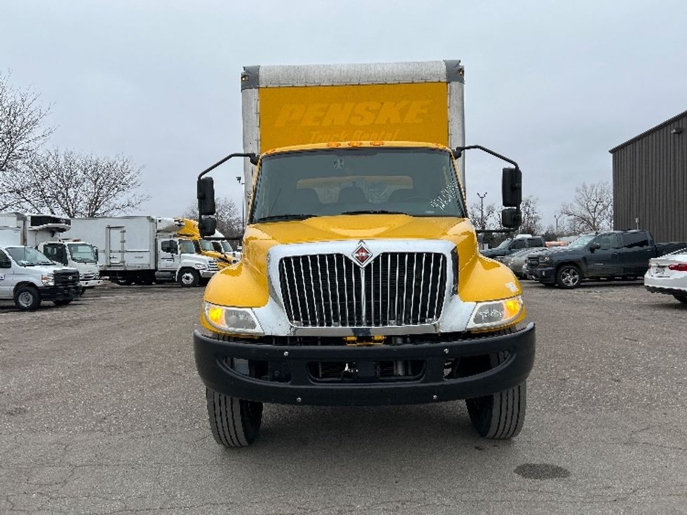 Medium Duty Box Truck-Light and Medium Duty Trucks-International-2021-MV607-Lincoln-NE-213,982\n\t\tmiles-$ 40,250 - Image 2