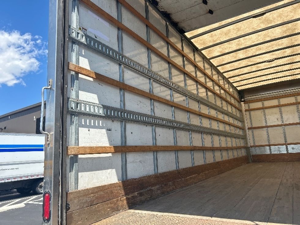 Medium Duty Box Truck-Light and Medium Duty Trucks-International-2021-MV607-Linden-NJ-210,635\n\t\tmiles-$ 50,750 - Image 11