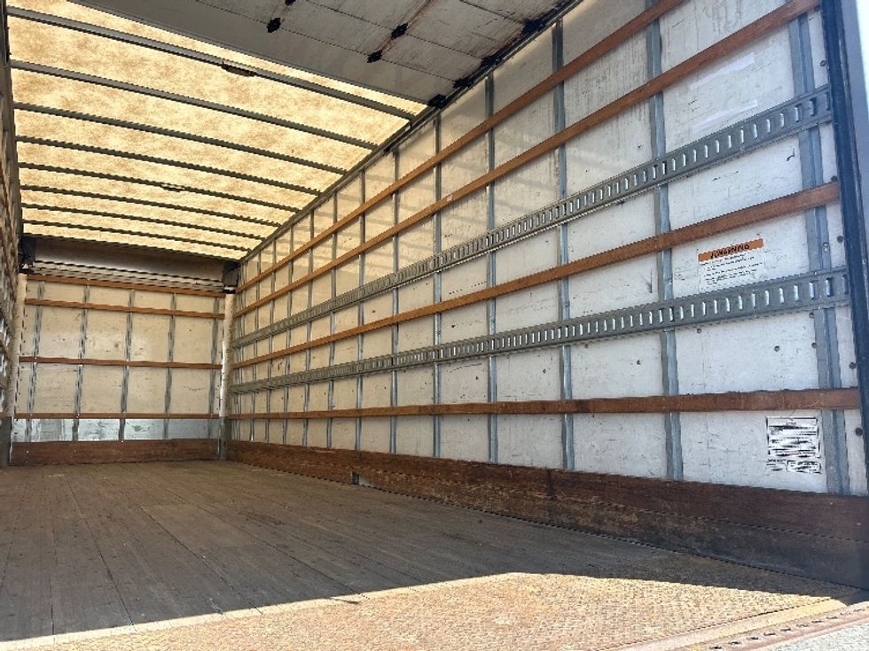 Medium Duty Box Truck-Light and Medium Duty Trucks-International-2021-MV607-Linden-NJ-210,635\n\t\tmiles-$ 50,750 - Image 12