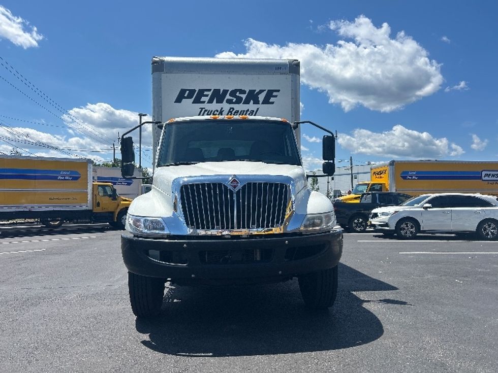 Medium Duty Box Truck-Light and Medium Duty Trucks-International-2021-MV607-Linden-NJ-210,635\n\t\tmiles-$ 50,750 - Image 2