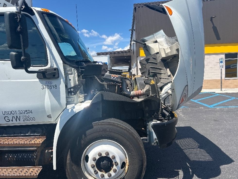 Medium Duty Box Truck-Light and Medium Duty Trucks-International-2021-MV607-Linden-NJ-210,635\n\t\tmiles-$ 50,750 - Image 23
