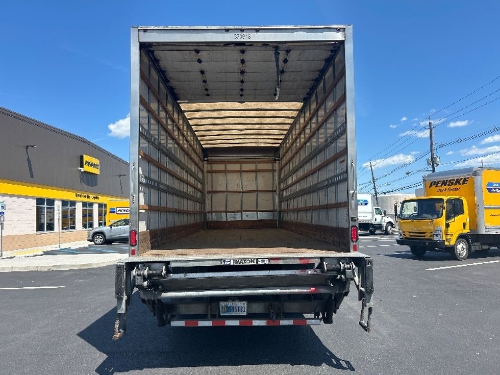 Medium Duty Box Truck-Light and Medium Duty Trucks-International-2021-MV607-Linden-NJ-210,635\n\t\tmiles-$ 50,750 - Image 8