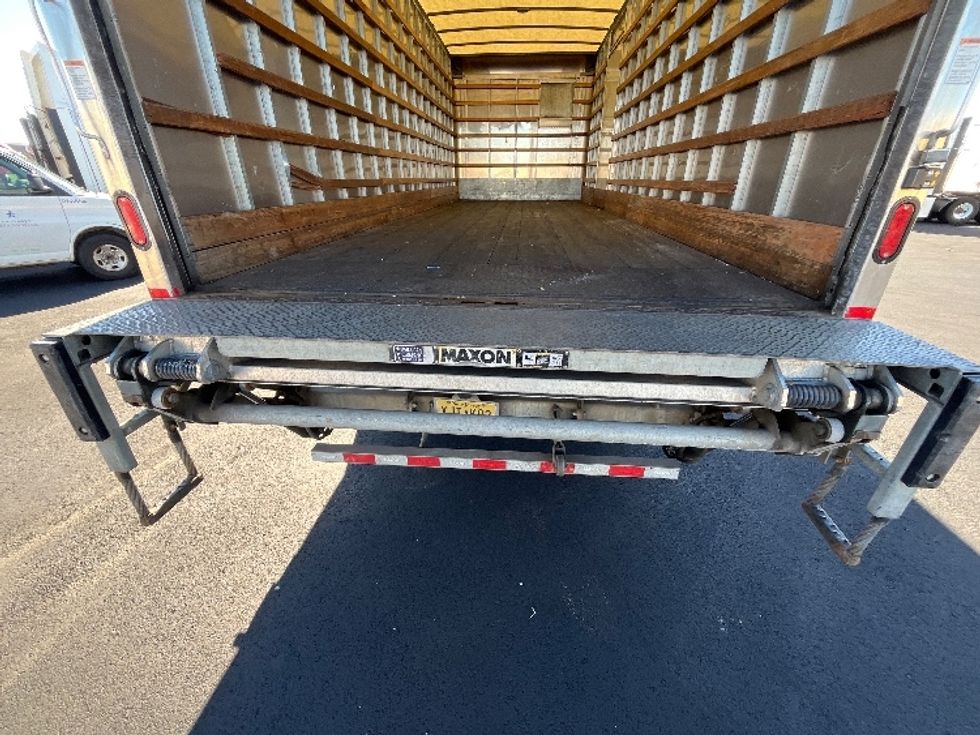 Medium Duty Box Truck-Light and Medium Duty Trucks-International-2021-MV607-Linden-NJ-72,000\n\t\tmiles-$ 66,000 - Image 10