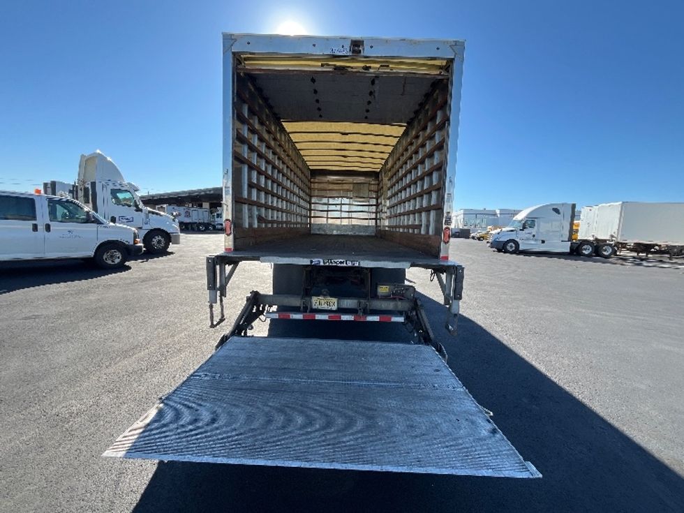 Medium Duty Box Truck-Light and Medium Duty Trucks-International-2021-MV607-Linden-NJ-72,000\n\t\tmiles-$ 66,000 - Image 9