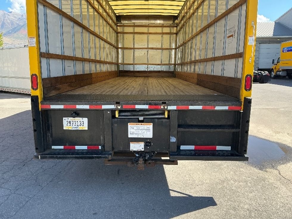 Medium Duty Box Truck-Light and Medium Duty Trucks-International-2021-MV607-Lindon-UT-222,913\n\t\tmiles-$ 40,750 - Image 9