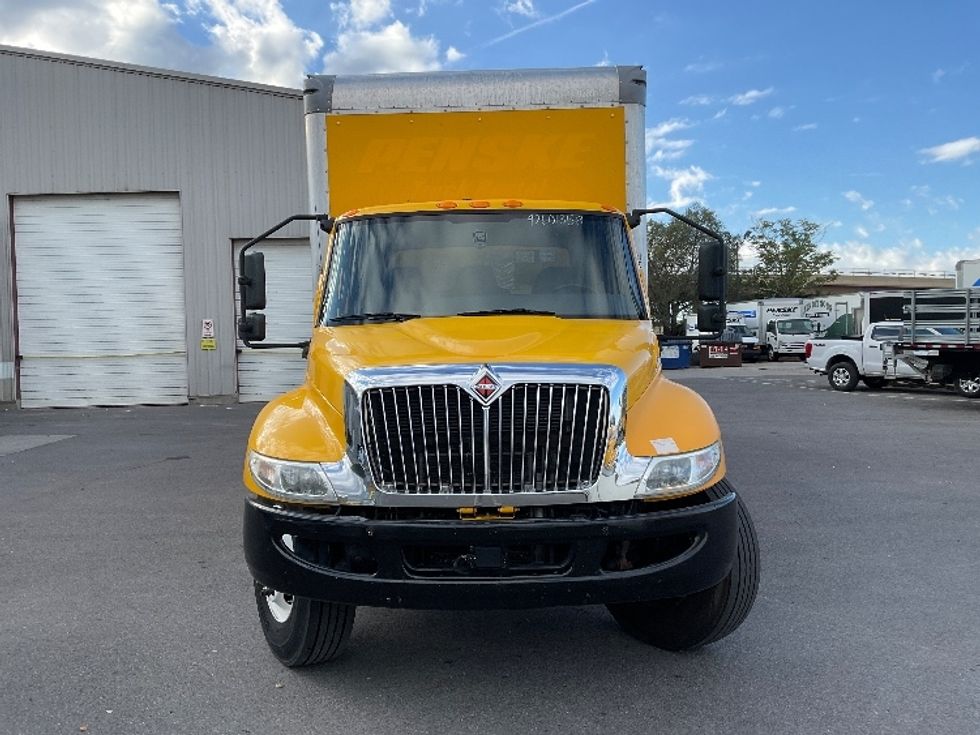 Medium Duty Box Truck-Light and Medium Duty Trucks-International-2021-MV607-Lindon-UT-250,509\n\t\tmiles-$ 33,000 - Image 2