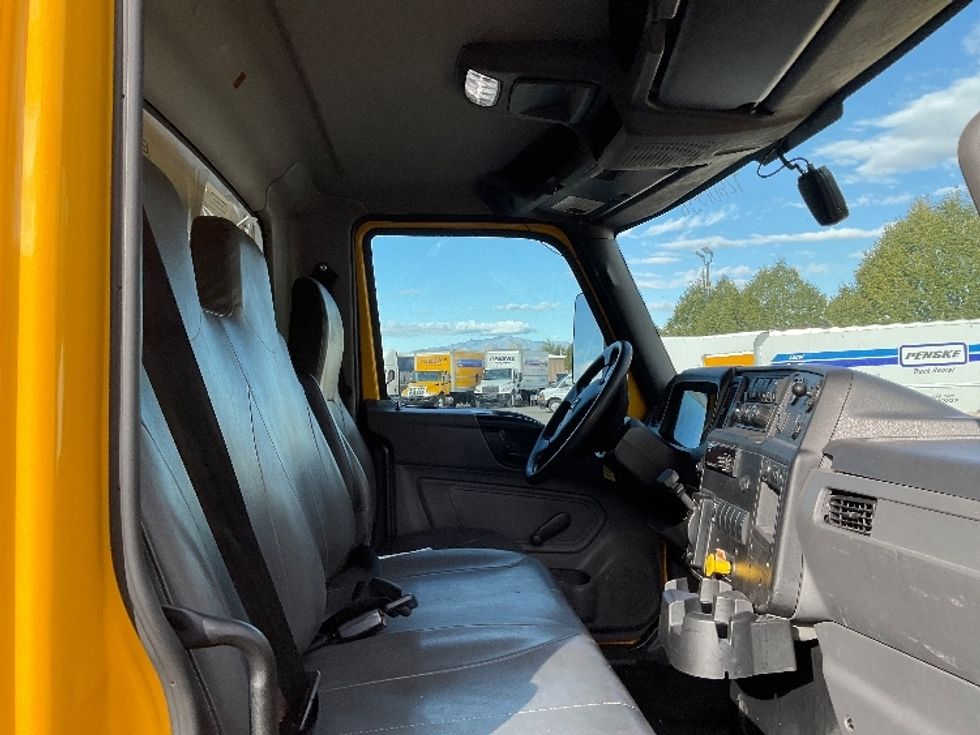 Medium Duty Box Truck-Light and Medium Duty Trucks-International-2021-MV607-Lindon-UT-250,509\n\t\tmiles-$ 33,000 - Image 22
