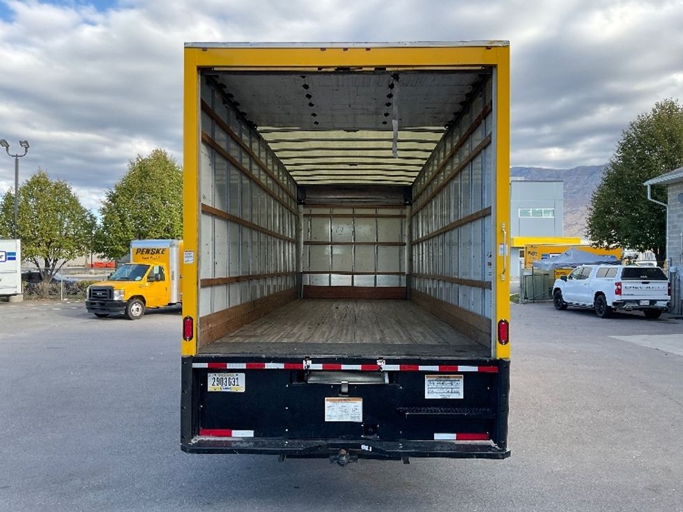 Medium Duty Box Truck-Light and Medium Duty Trucks-International-2021-MV607-Lindon-UT-250,509\n\t\tmiles-$ 33,000 - Image 8