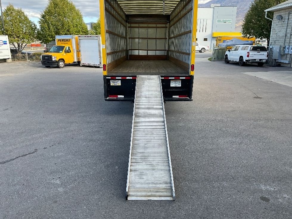Medium Duty Box Truck-Light and Medium Duty Trucks-International-2021-MV607-Lindon-UT-250,509\n\t\tmiles-$ 33,000 - Image 9