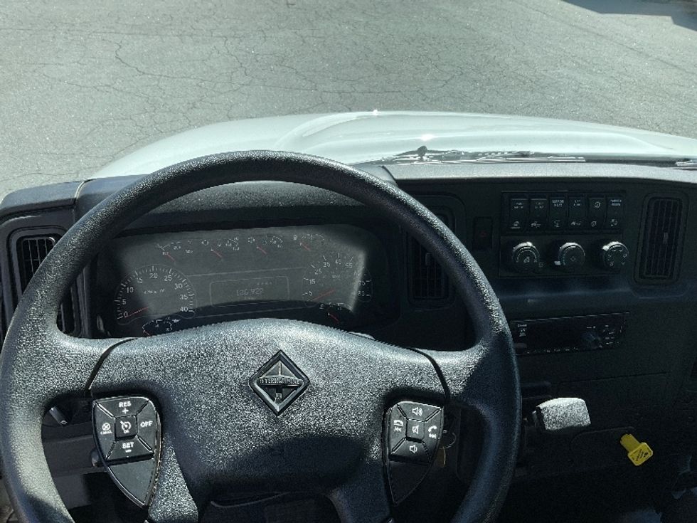 Medium Duty Box Truck-Light and Medium Duty Trucks-International-2021-MV607-Little Rock-AR-126,922\n\t\tmiles-$ 65,250 - Image 18