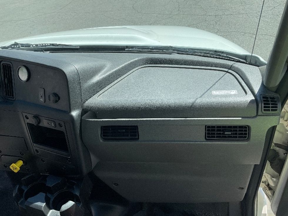 Medium Duty Box Truck-Light and Medium Duty Trucks-International-2021-MV607-Little Rock-AR-126,922\n\t\tmiles-$ 65,250 - Image 21