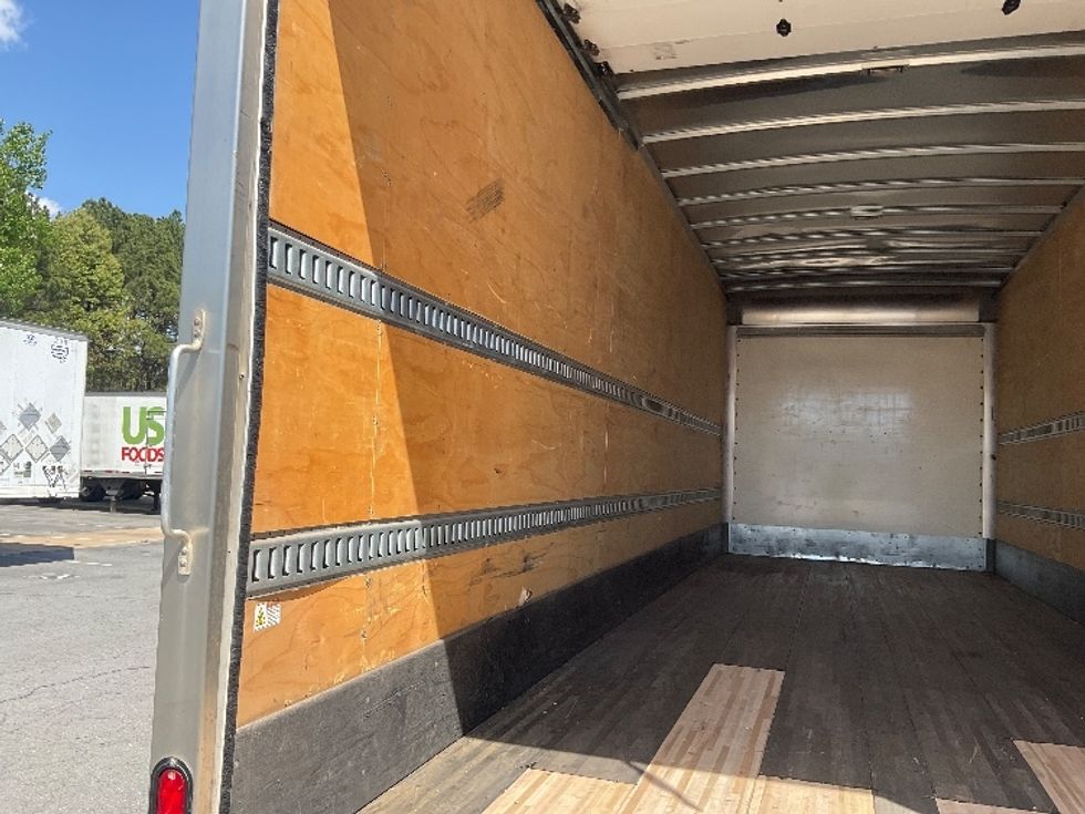 Medium Duty Box Truck-Light and Medium Duty Trucks-International-2021-MV607-Little Rock-AR-132,593\n\t\tmiles-$ 64,250 - Image 11