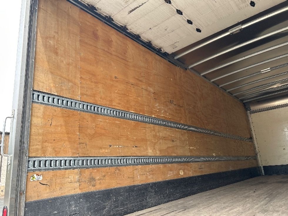 Medium Duty Box Truck-Light and Medium Duty Trucks-International-2021-MV607-Little Rock-AR-136,456\n\t\tmiles-$ 61,750 - Image 11
