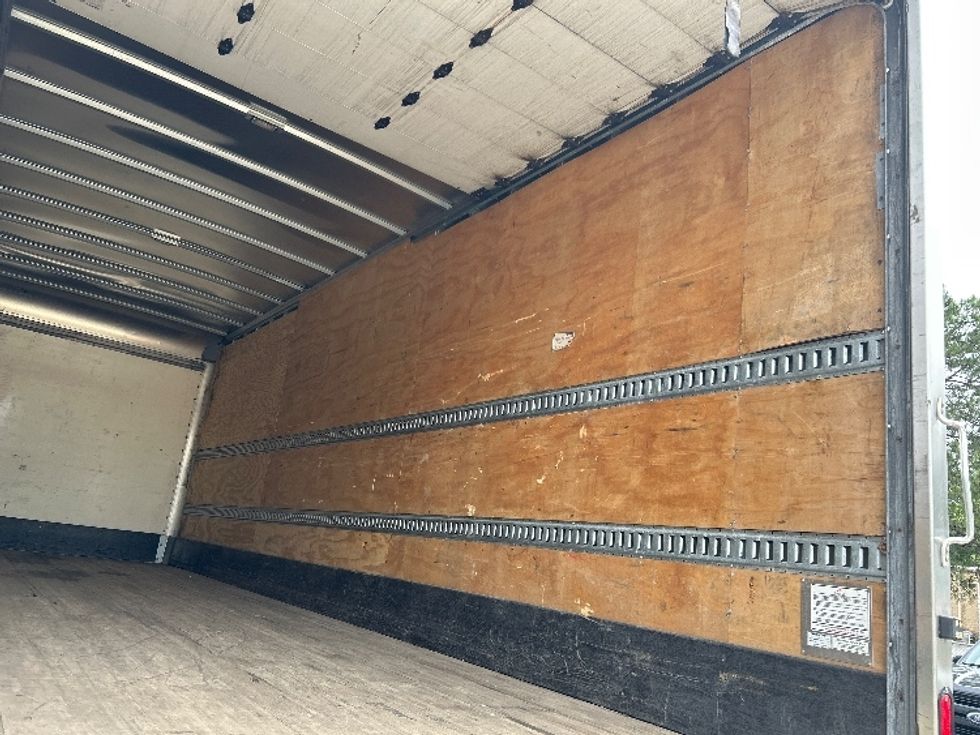 Medium Duty Box Truck-Light and Medium Duty Trucks-International-2021-MV607-Little Rock-AR-136,456\n\t\tmiles-$ 61,750 - Image 12