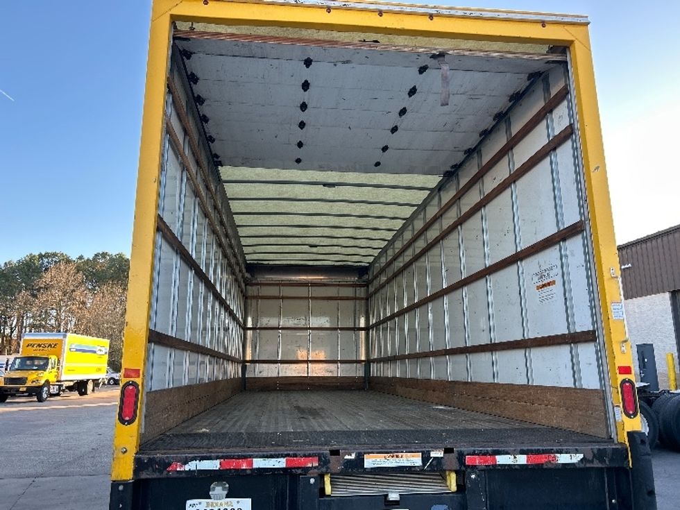 Medium Duty Box Truck-Light and Medium Duty Trucks-International-2021-MV607-Little Rock-AR-187,470\n\t\tmiles-$ 44,000 - Image 8