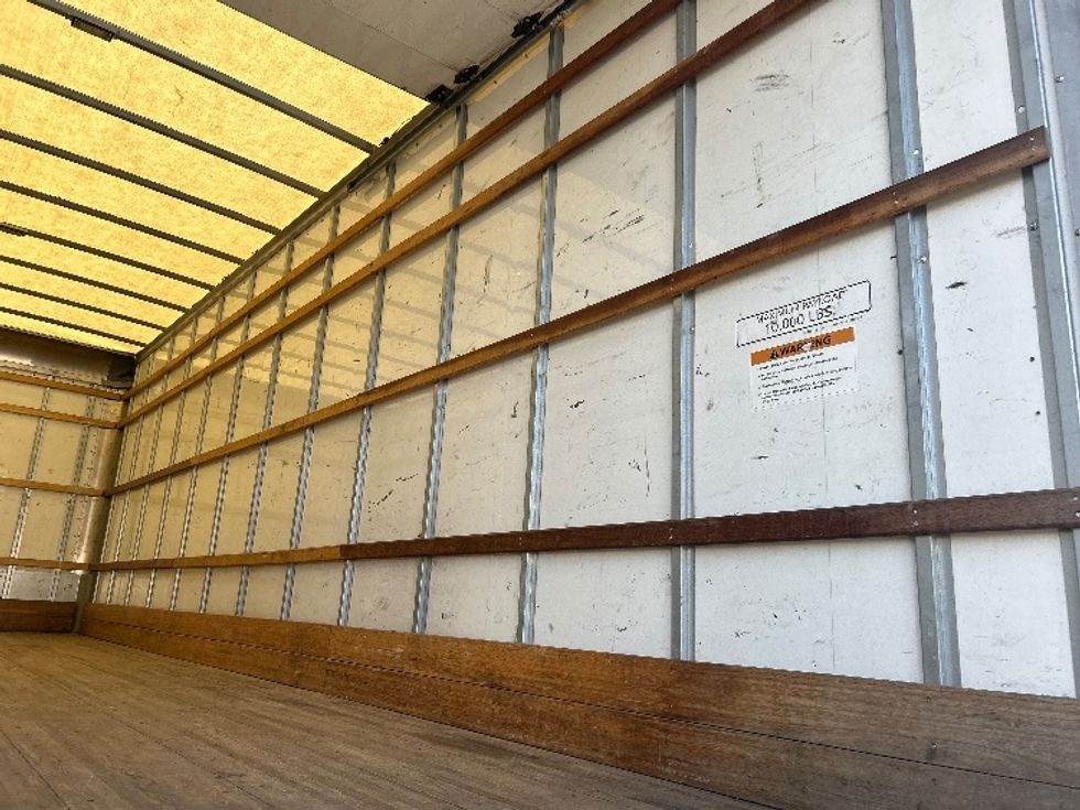 Medium Duty Box Truck-Light and Medium Duty Trucks-International-2021-MV607-Little Rock-AR-195,516\n\t\tmiles-$ 43,000 - Image 11