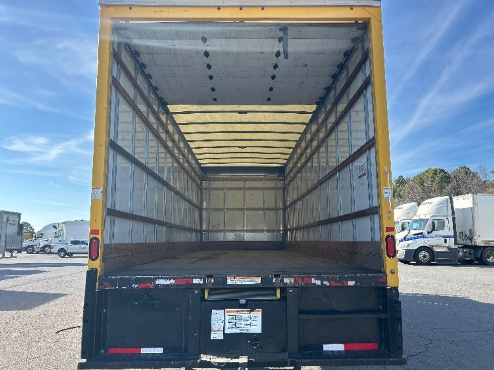 Medium Duty Box Truck-Light and Medium Duty Trucks-International-2021-MV607-Little Rock-AR-195,516\n\t\tmiles-$ 43,000 - Image 8