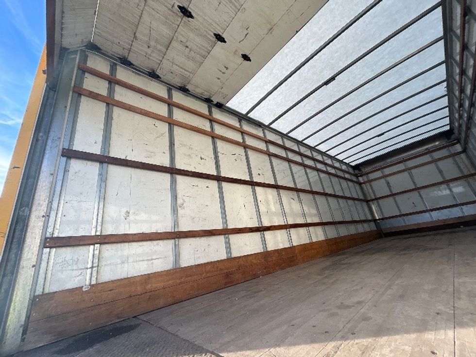 Medium Duty Box Truck-Light and Medium Duty Trucks-International-2021-MV607-Little Rock-AR-208,554\n\t\tmiles-$ 41,000 - Image 10