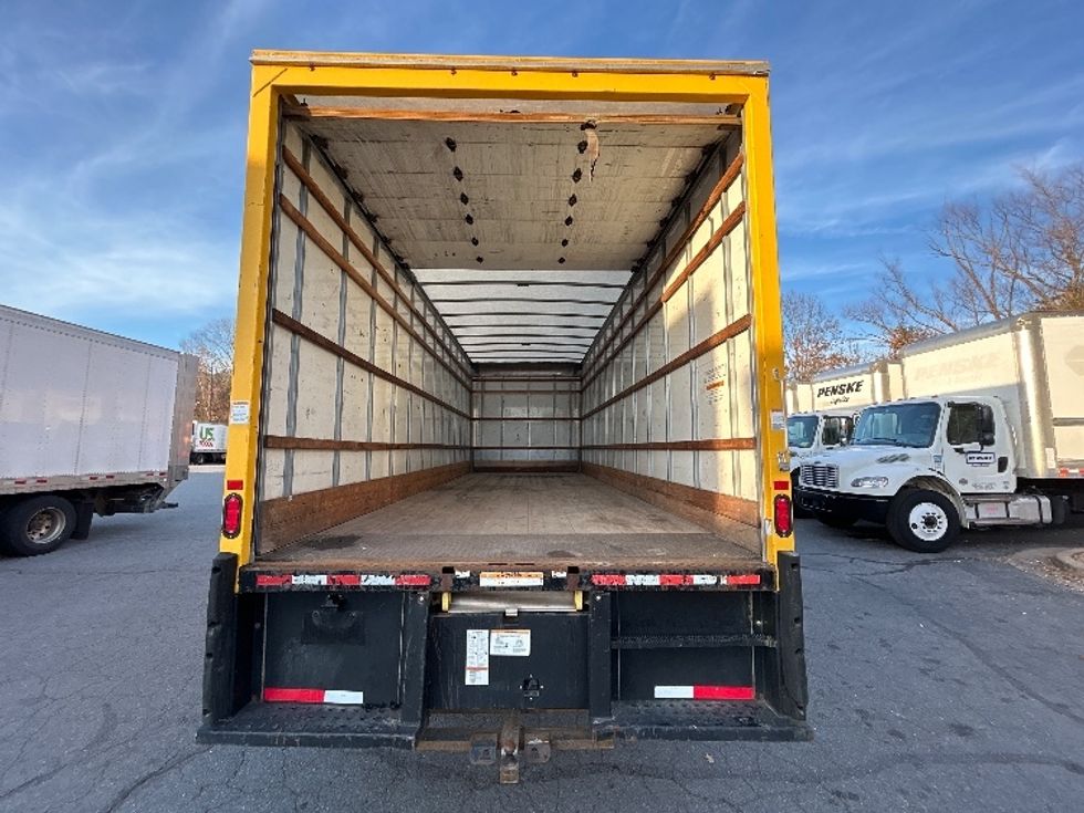 Medium Duty Box Truck-Light and Medium Duty Trucks-International-2021-MV607-Little Rock-AR-208,554\n\t\tmiles-$ 41,000 - Image 8