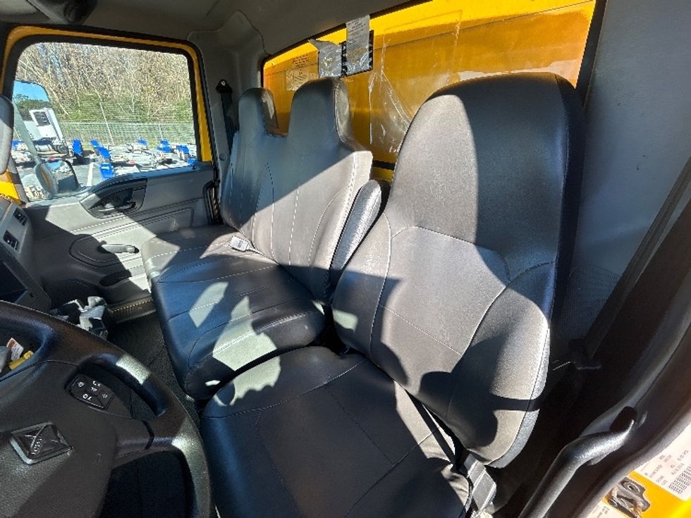 Medium Duty Box Truck-Light and Medium Duty Trucks-International-2021-MV607-Little Rock-AR-220,176\n\t\tmiles-$ 39,250 - Image 19